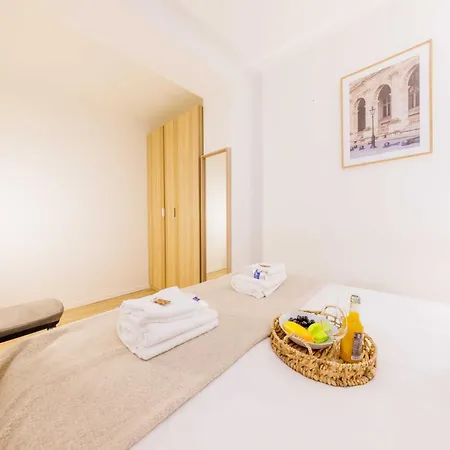 Apartment Beautiful At Gare De L'est Republique *